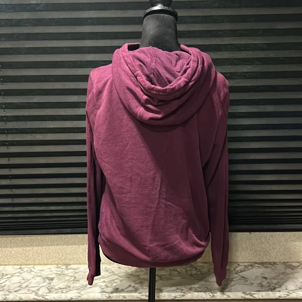 Nike Women’s Purple Funnel Neck Pullover Hoodie Size Medium - Picture 4 of 6